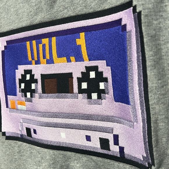 Bricktown Paris XS crewneck pullover cassette tape pixelated sweatshirt - Picture 4 of 8